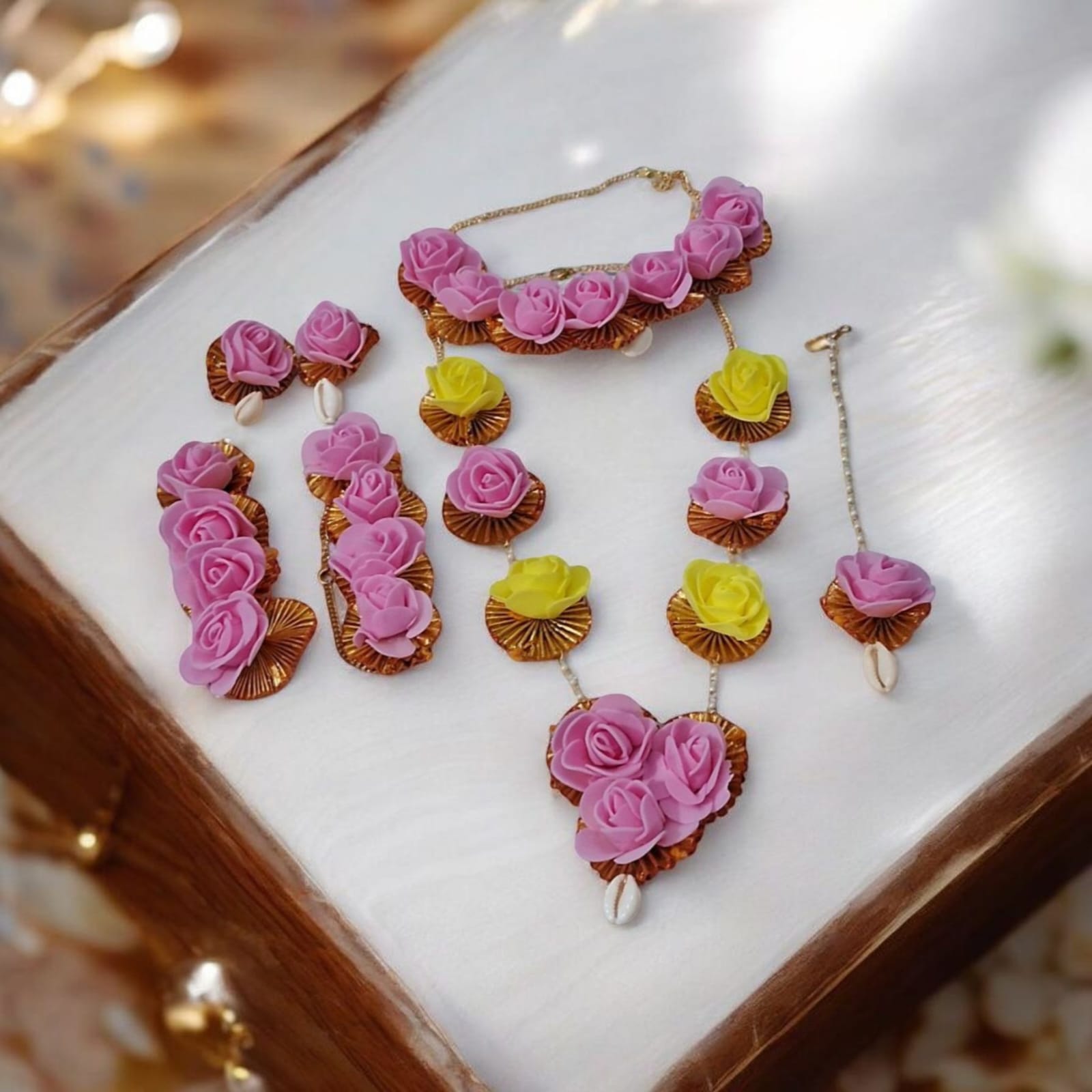 Haldi Floral Jewellery Set – Handmade Pink & Yellow Rose Jewellery for Bride, Haldi & Mehndi Ceremony