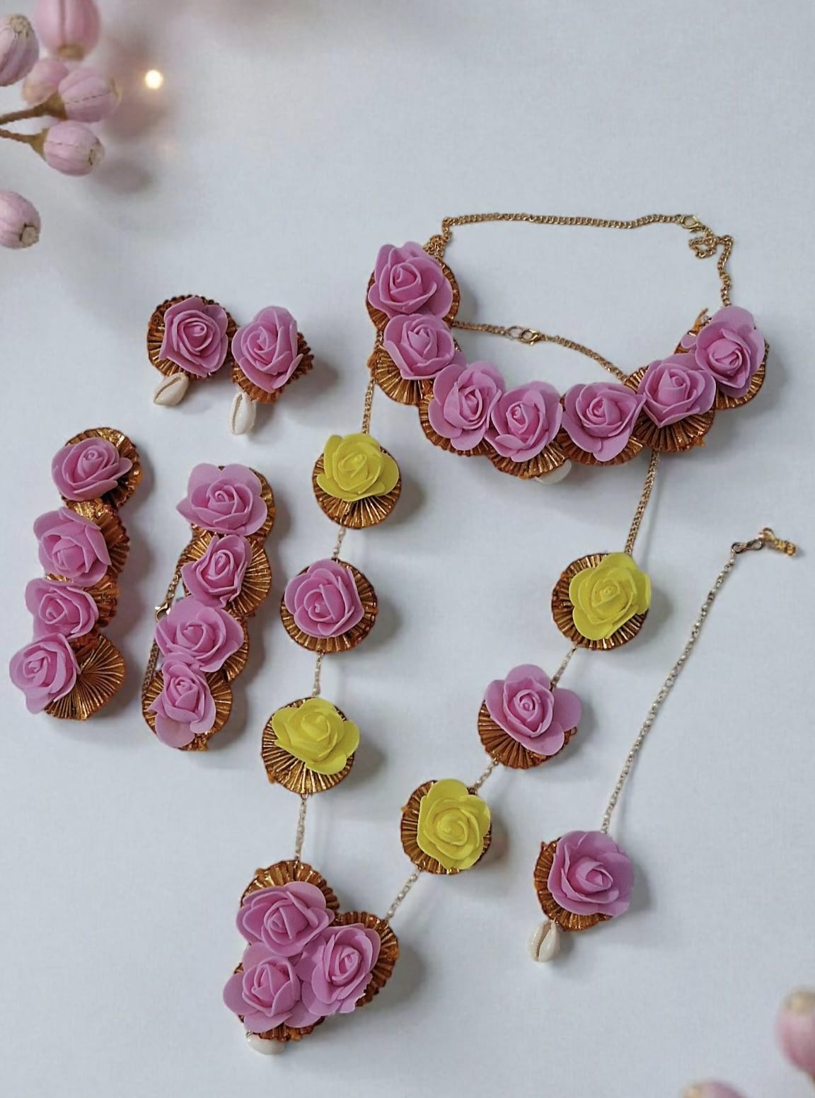 Haldi Floral Jewellery Set – Handmade Pink & Yellow Rose Jewellery for Bride, Haldi & Mehndi Ceremony